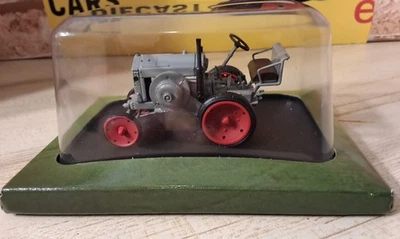 Hatchette Tractors - 1:43 Deutz MTZ 120 - 1929 Tractor in Grey - Boxed - Image 1 of 4