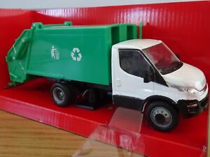 NEWRAY IVECO DAILY REFUSE RECYCLING WASTE GREEN & WHITE VAN MODEL 15873C 1:36