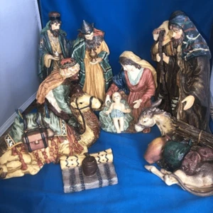 Vintage Grandeur Noel 9 Piece Porcelain Large Christmas Nativity Set - Picture 1 of 12
