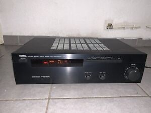 Amplificateur Yamaha DSP-E390 Ampli - sans télécommande - bon état