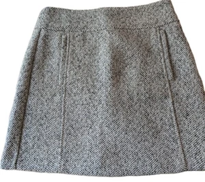 LOFT Woman's/Jr.'s Above the Knee Lined Polyester & Wool Skirt - Size 4 - Picture 1 of 6