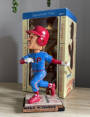 MIKE SCHMIDT Philadelphia Phillies Legend MLB “Ticket Base” Bobblehead NIB! Cover