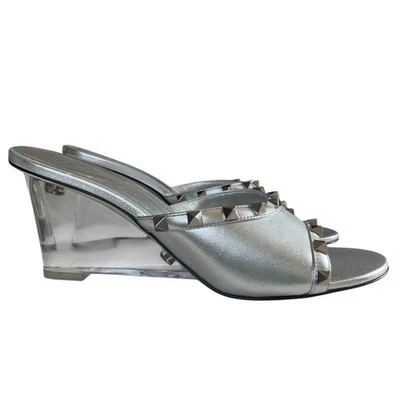 Valentino Garavani Rockstud Silver Leather Lucite Wedge Sandals 38.5 US 8 - Image 1 of 4