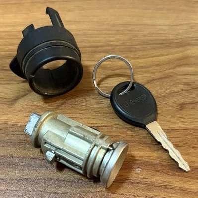 Interruptor de cilindro de encendido Jeep Wrangler TJ 97-06, llave y bisel ENVÍO GRATUITO Foto 1 de 4