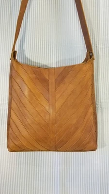 Large Raven  Lily  Magnolia Tote Carryall Shoulder Bag Purse - Image 1 of 4