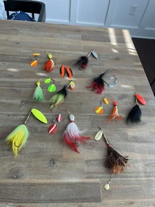 10 Vintage Fishing Lure Lot Musky Pike Buchertail Inhaler Harasser Spinner - Picture 1 of 11