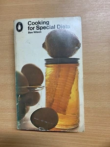 1976 "COOKING FOR SPECIAL DIETS" RECIPES VINTAGE PAPERBACK BOOK (P3) - Picture 1 of 14