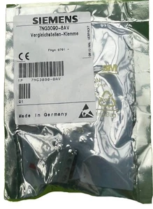 NEU- Siemens 7NG3090-8AV Vergleichstellen-Klemme Automatisierungstechnik - Bild 1 von 2