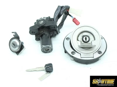 08-16 JUEGO DE LLAVES DE ENCENDIDO YAMAHA YZF R6 CON TAPA DE GAS BLOQUEO DE ASIENTO Foto 1 de 4