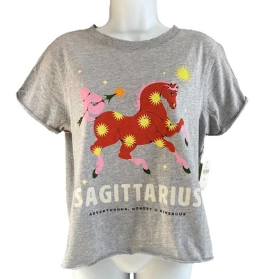 NUEVO CON ETIQUETAS Camiseta Anthropologie Lou Benesch Sagitario Zodiaco XS Algodón Dobladillo Crudo Foto 1 de 4