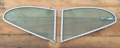 Cuarto de ventana trasero izquierdo y derecho Jaguar Xke 2+2 Foto 1 de 4