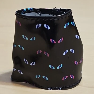 Muñeca Monster High G3 Twyla Boogeyman Neón Miedo Ojos Falda Plisada Foto 1 de 2