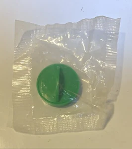 Vintage Cereal Prize Toy Green Sealed NOS New Old Stock Collectible - Picture 1 of 2