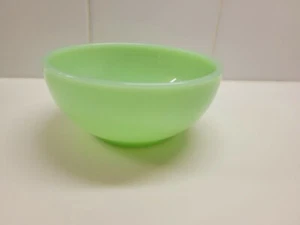 FIRE KING ANCHOR HOCKING JADEITE 5" CHILI BOWL - Picture 1 of 7
