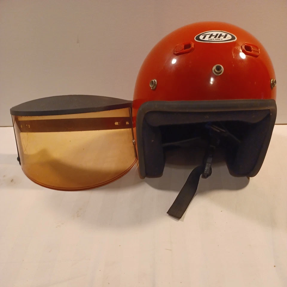Casco de moto vintage años 90 THH T-380 rojo cara abierta DOT con escudo mediano Foto 1 de 4