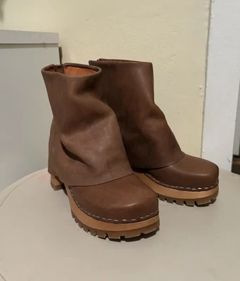 Bota bootcut sueca Hasbeens - marrom/cinza - Imagem 1 de 4