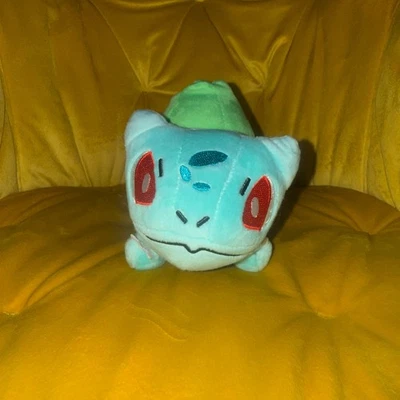 Pokémon Center Bulbasaur Plush Small 4-5" EUC New No Tagc - Image 1 of 4