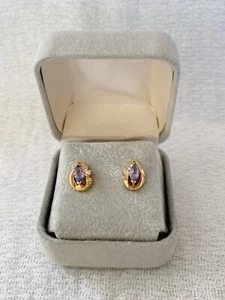 10k Gold Tanzanite Stud Earring . - Picture 1 of 6