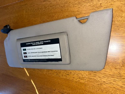 Parasol izquierdo para conductor Jeep Grand Cherokee ZJ 93-95.  Madera a la deriva Foto 1 de 4