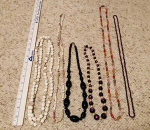 Lot Of Vintage Glass Plastic Garnet Crystal Necklaces EUC - Picture 1 of 6