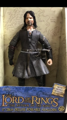Aragorn The Lord Of The Rings The Return Of The King With Highly Detailed Weapon - Image 1 of 2