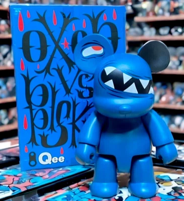 2004 TIM BISKUP 8" QEE WRECKER PANDA BEAR VINYL ART TOY KIDROBOT RARE WITH BOX - Image 1 of 4