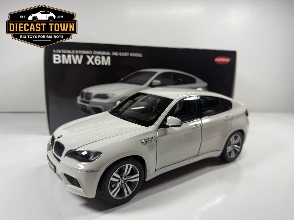 BMW - BMW■545i■1/18スケール■kyosho■オートアート■未使用品 Kyosho 1/18 BMW 545i E60 : r/Diecast