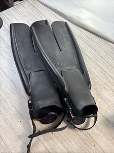 APOLLO BIO-FIN Pro Wave Wing Size M Scuba Diving Snorkeling Fins Spring Straps - Picture 1 of 9