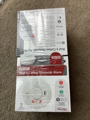 4 x Aico Ei3028 Heat & Carbon Monoxide Alarm  - Replace Date 2036 - Image 1 of 3