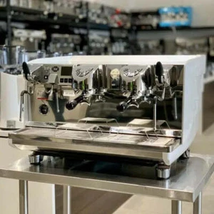 As New Victoria Arduino 2 Group White Eagle Commercial Coffee Machine - Picture 1 of 10