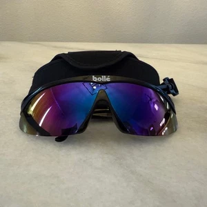 VTG Bolle Lightshifter 13 E2 Black Plastic Frame Oversized Polarized Sunglasses - Picture 1 of 10