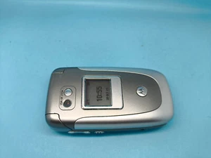 Motorola V360 (Unlocked) Flip Mobile Phone Good Condition - Picture 1 of 7