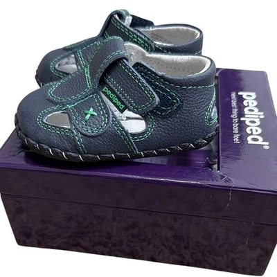 Pediped Originals Martin sandals in navy and green size 0-6 months new - Image 1 of 4