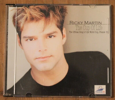Ricky Martin ‎– The Cup Of Life (CD Maxi-Single, 1998) - Bild 1 von 2