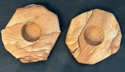 Par de candelabros de piedra arenisca natural arte en piedra rupestre del suroeste Foto 1 de 4