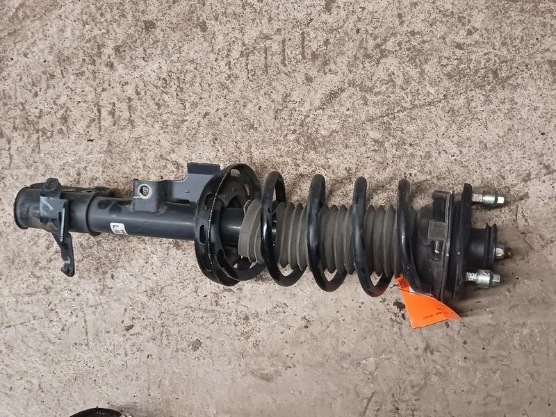 2011-2017 Honda Odyssey Front Driver Side Left Strut Cartridge Assembly OEM Foto 1 de 1