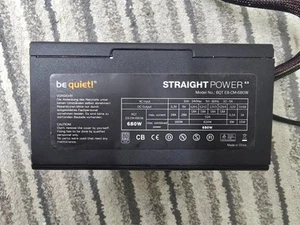 Bądź cichy! StraightPower BQT E8-CM-680W ATX Modułowy zasilacz 680W - Zdjęcie 1 z 6
