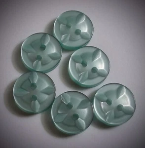 1/2" Dusty Green Star Design Craft/Clothing Buttons - Picture 1 of 4