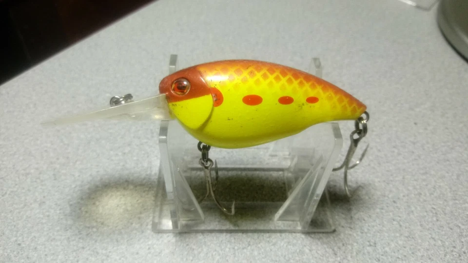 SEBILE, =raro= "MANIVELA DE TORO", CUERPO DE 2 1/2", 4"O.A., GRÁFICO/MANCHAS DE COBRE, ESCALAS DORADAS Foto 1 de 4