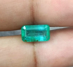 2.63ct Natural Zambian Emerald Loose Gemstone - Picture 1 of 6