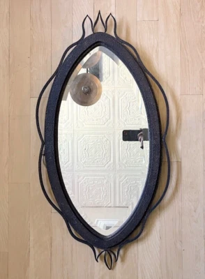 Antiguo espejo de pared de hierro forjado a mano único 36 x 18 gótico marqués SOLO RECOGIDA Foto 1 de 4