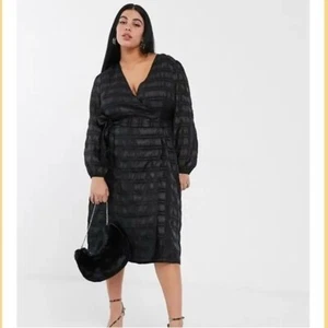 Glamorous Check Midaxi Wrap Dress Black Size 6 - Picture 1 of 9