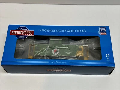 Ho Scale Athearn RND1361 Wide Vision Caboose Northern Pacific #10417 RTR NEW - Image 1 of 3