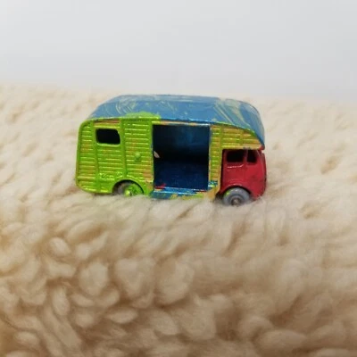 Matchbox Lesney No. 55 Marshall Horse Box mk7 PAINTED Missing Door See Pics - Image 1 of 4
