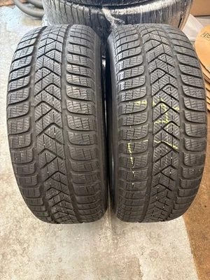 Pirelli Winter Sottozero 3 215/60 R16 95H M+S 5-6mm Gebraucht DOT22 - Bild 1 von 4