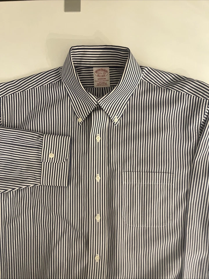 Brooks Brothers Shirt Mens 15.5 33Madison SupimacottonNon Iron Dress Button Down - Image 1 of 4