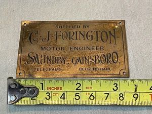 G.J FORINGTON SAUNDBY GAINSBORO BECKINGHAM DASHBOARD Badge PLAQUE MOTOR ENGINEER - Foto 1 di 4