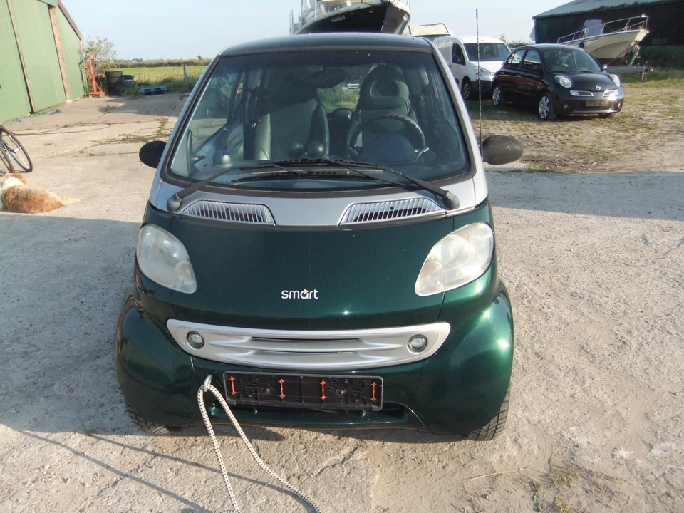 Smart 450 Fortwo City-Coupe 0,6 Edition 54PS Leder Standheizung 140000km Bastler - Bild 1 von 4