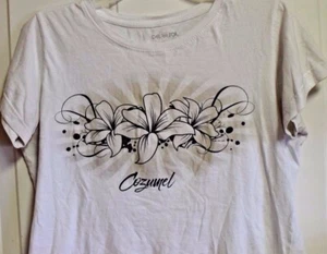 Del Sol Cozumel Mexico Size Medium Floral White T-shirt Changes Color In Sun EUC - Picture 1 of 7