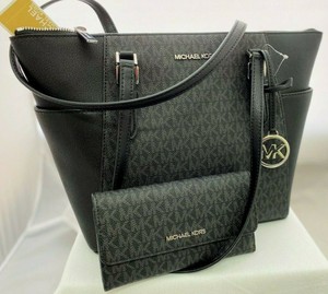 Bolso GUESS - Noelle (BB) HWBB78 79140 LTE - Bolsos de noche - Bolsos |  zapatos.es